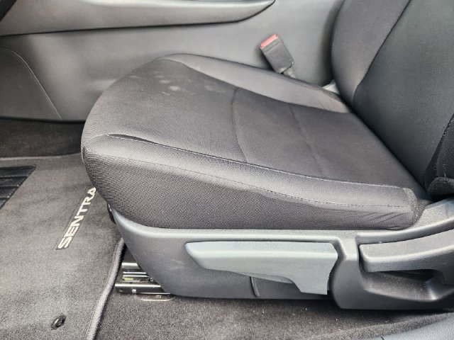 Used 2024 Nissan Sentra S FWD image 21