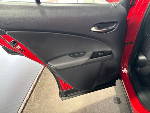 Used 2019 Lexus UX 200 F Sport FWD image 27