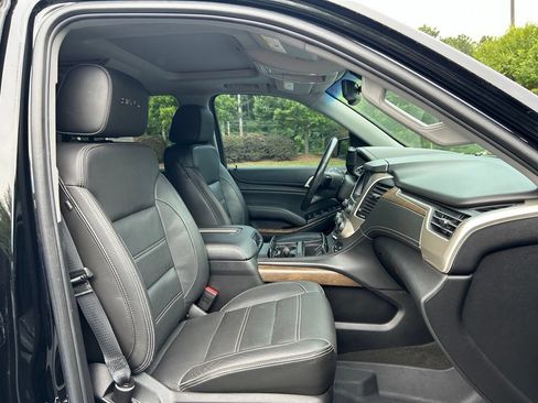Used 2018 GMC Yukon Denali w/ Open Road Package AWD/4WD image 57