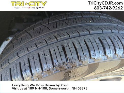 Used 2023 Jeep Grand Wagoneer Series III w/ Quick Order Packagew 28T image 32