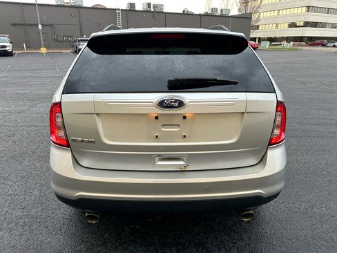 Used 2013 Ford Edge SE image 4