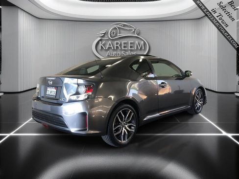 Used 2014 Scion tC FWD image 5