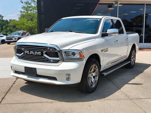 Used 2018 RAM 1500 Limited AWD/4WD image 1