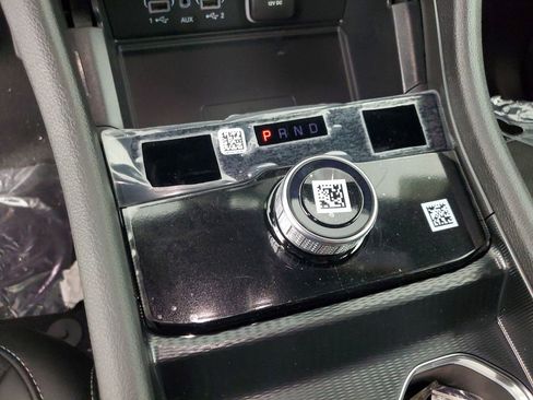 New 2025 Jeep Grand Cherokee Altitude image 16