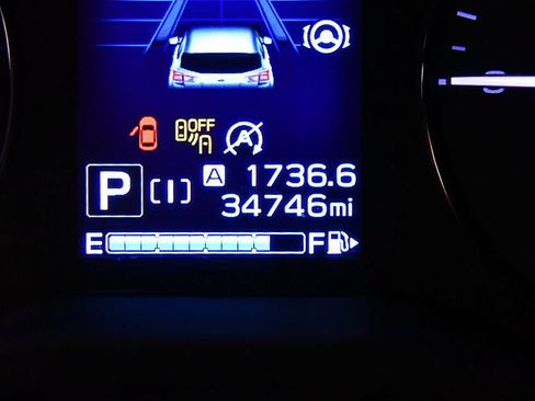 Used 2023 Subaru Crosstrek 2.0i Premium AWD/4WD image 16