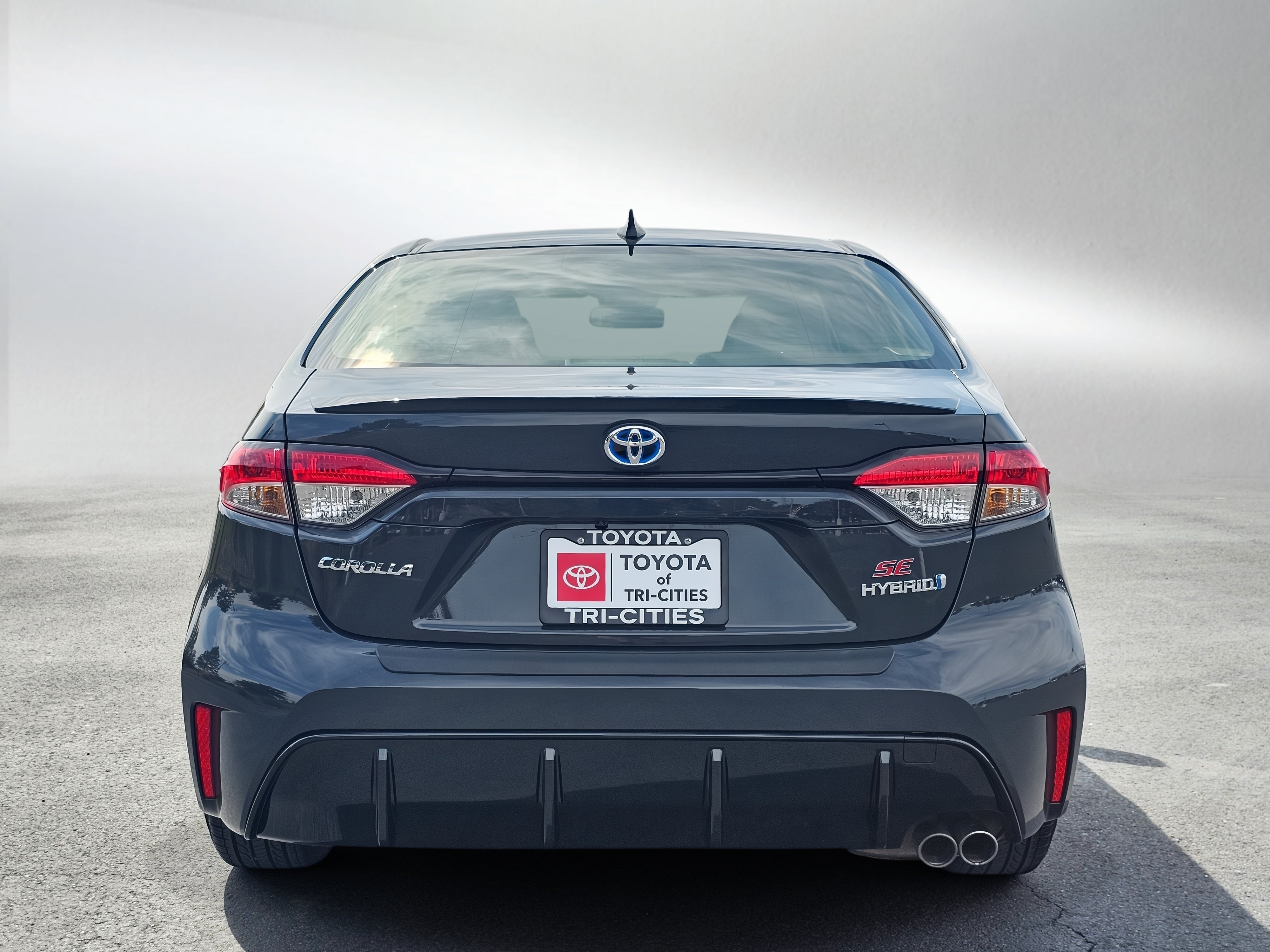 Certified 2024 Toyota Corolla SE w/ SE Package FWD image 5