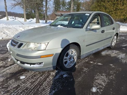 Used 2005 Saab 9-3 Linear image 3