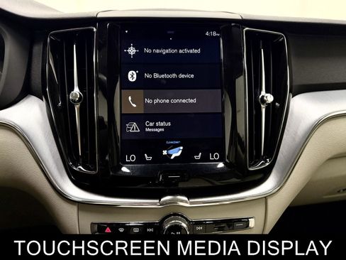 Used 2020 Volvo XC60 T5 Momentum AWD/4WD image 24