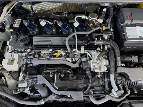 Used 2024 Toyota Corolla LE image 38