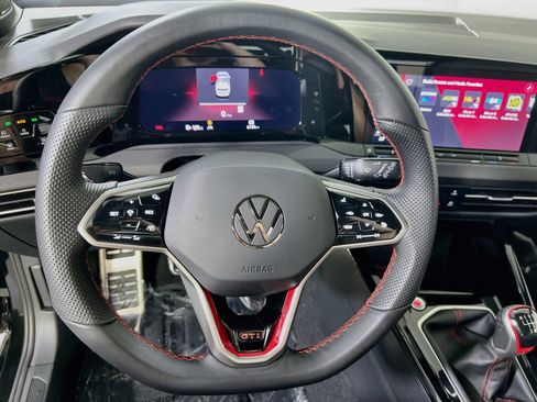 Used 2024 Volkswagen GTI SE image 11