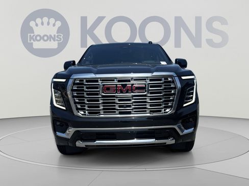 New 2026 GMC Yukon XL Denali w/ Advanced Technology Package AWD/4WD image 7