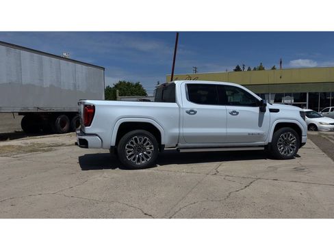 New 2026 GMC Sierra 1500 Denali Ultimate AWD/4WD image 3