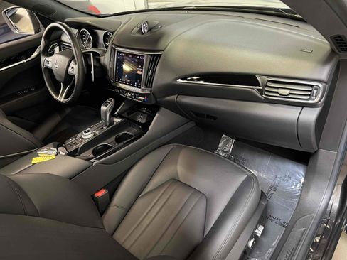 Used 2023 Maserati Levante Modena AWD/4WD image 34
