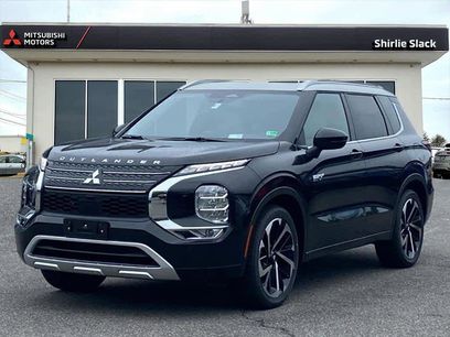 New 2025 Mitsubishi Outlander SEL