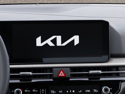 New 2026 Kia Sportage X-Line w/ X-Line Premium Package AWD/4WD image 20