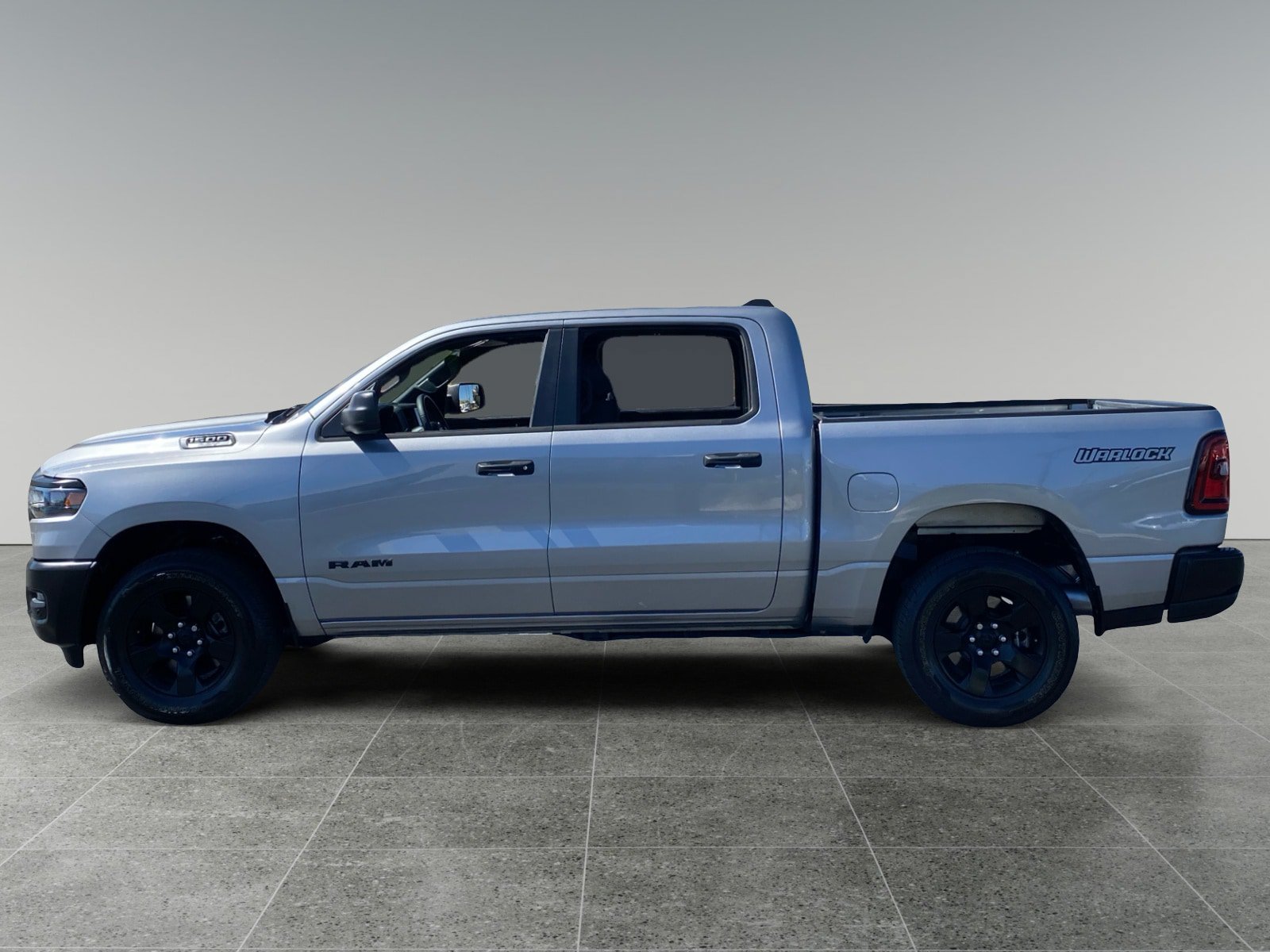 Used 2025 RAM 1500 Warlock AWD/4WD image 2
