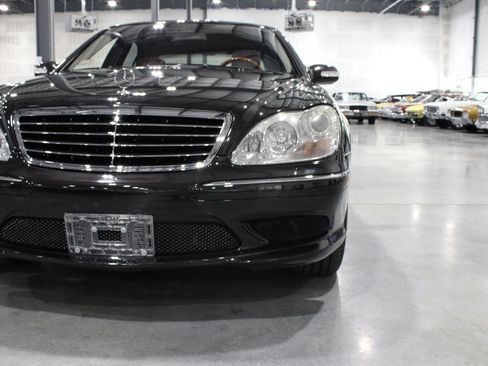 Used 2004 Mercedes-Benz S 500 image 40
