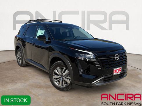 New 2026 Nissan Pathfinder SL w/ Cargo Package FWD image 1