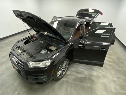 Used 2018 Audi Q7 3.0T Prestige w/ Prestige Package AWD/4WD image 51