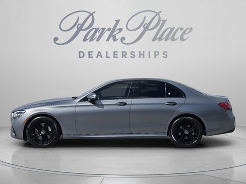 Used 2023 Mercedes-Benz E 350 Sedan image 2
