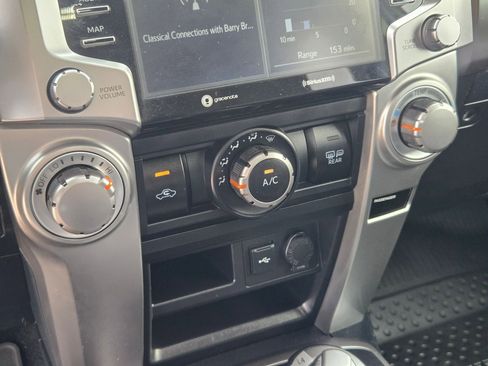 Used 2022 Toyota 4Runner Trail Special Edition image 19