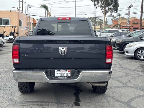 Used 2017 RAM 1500 Classic SLT image 6