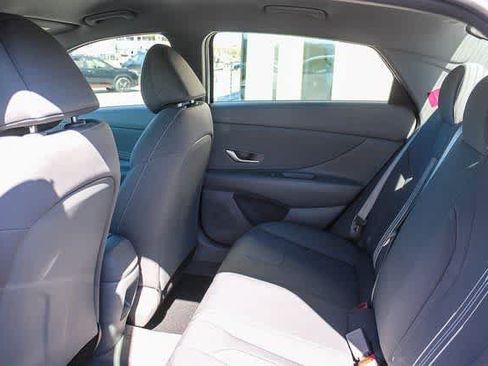 Certified 2025 Hyundai Elantra Sport FWD image 24