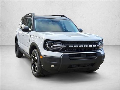 New 2025 Ford Bronco Sport Outer Banks image 7