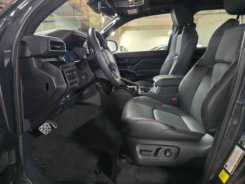 Used 2025 Toyota 4Runner TRD Pro image 19