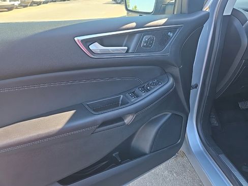 Used 2022 Ford Edge Titanium w/ Equipment Group 301A image 33