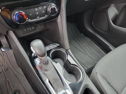 Used 2023 Buick Encore GX Preferred w/ Cold Weather Comfort Package image 29