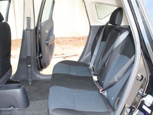 Used 2014 Nissan Versa Note SV w/ SL Package FWD image 9
