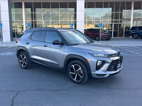 Certified 2023 Chevrolet TrailBlazer RS w/ Technology Package FWD image 9