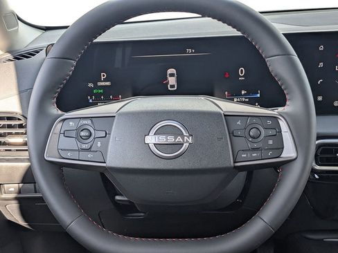 New 2026 Nissan Sentra SR w/ Floor Mat Package FWD image 15