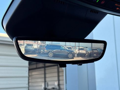 Certified 2024 Cadillac Escalade Sport image 23