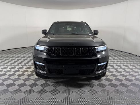 Used 2025 Jeep Grand Cherokee L Summit w/ Obsidian Package AWD/4WD image 3