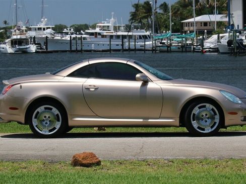 Used 2005 Lexus SC 430 Convertible RWD image 7