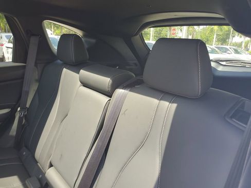 Used 2025 Acura RDX SH-AWD image 13