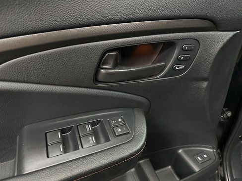 Used 2025 Honda Passport TrailSport image 18