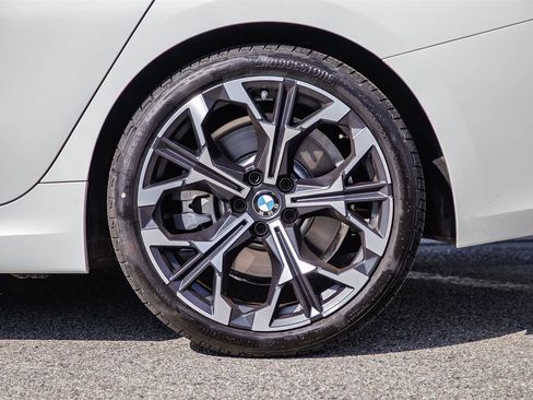 Used 2025 BMW 330i xDrive Sedan image 8