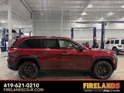 New 2026 Jeep Grand Cherokee Laredo
