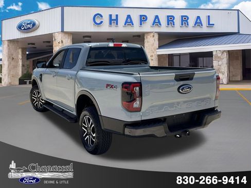 Used 2024 Ford Ranger Lariat w/ FX4 Off-Road Package AWD/4WD image 4
