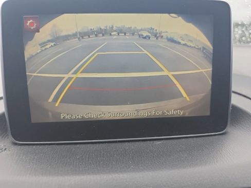 Used 2016 MAZDA MAZDA3 i Touring image 30