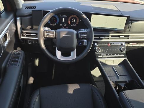 Certified 2025 Hyundai Santa Fe XRT image 11