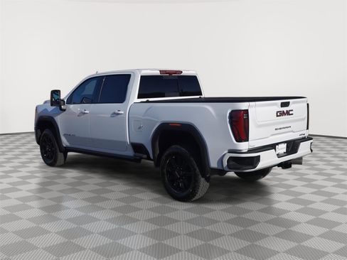New 2026 GMC Sierra 2500 AT4 w/ AT4 Premium Plus Package image 7