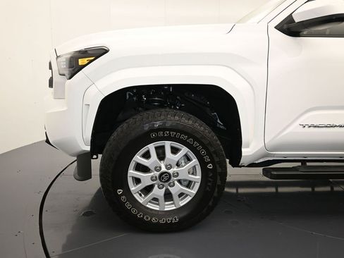 Used 2024 Toyota Tacoma SR5 image 10