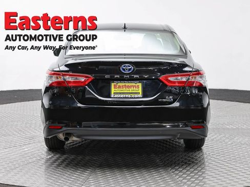 Used 2020 Toyota Camry LE w/ Fleet Convenience Package FWD image 6