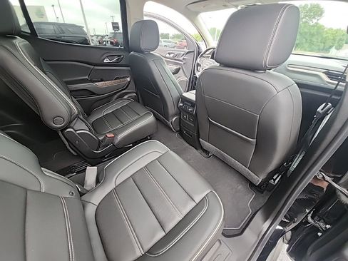 Certified 2023 GMC Acadia Denali w/ Black Diamond Edition AWD/4WD image 20