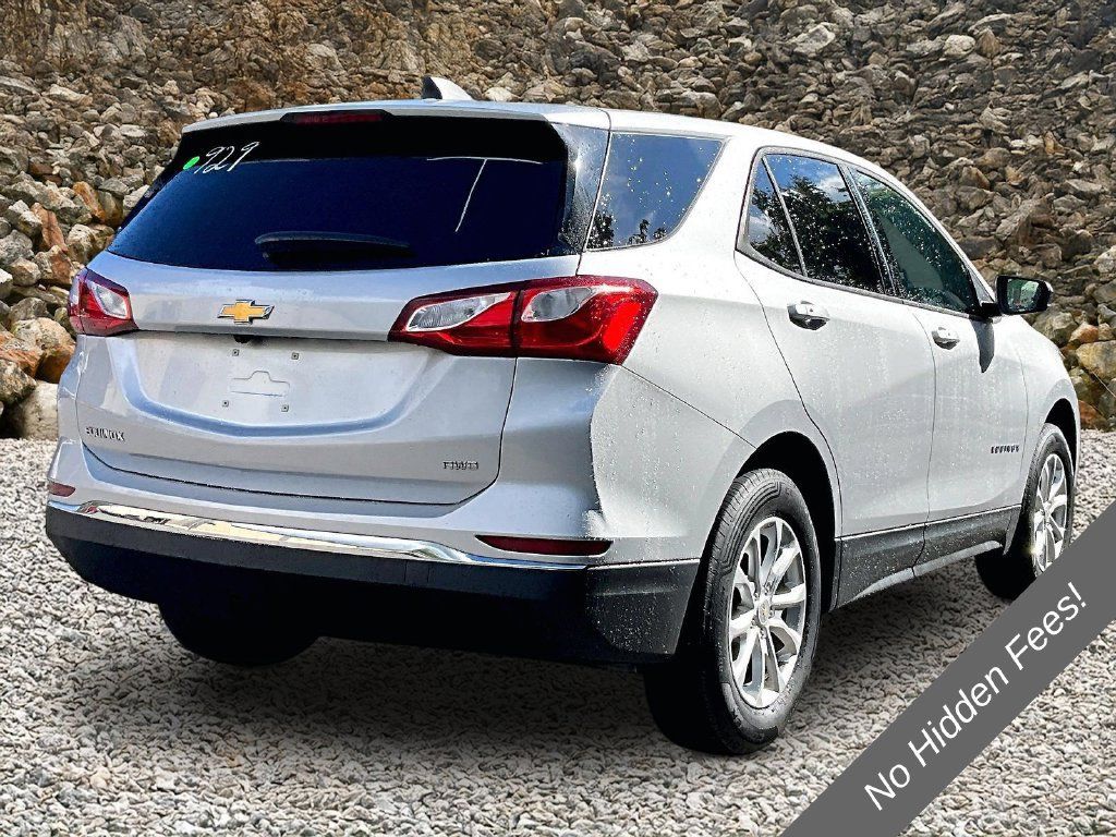 Used 2018 Chevrolet Equinox LS AWD/4WD image 2