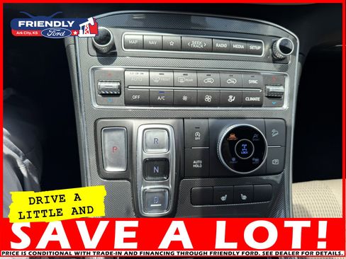 Used 2023 Hyundai Santa Fe SEL image 19